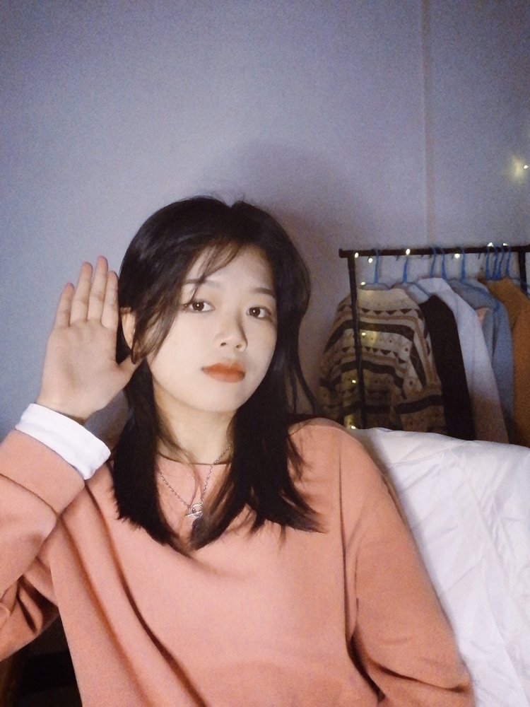 我是个女孩-广东省·清远市·连州市-抖音,***-身高168cm,体重55kg,是一名学生党,空余时间多,喜欢拍照,在抖音***设有账号。可接买家秀,寄拍
