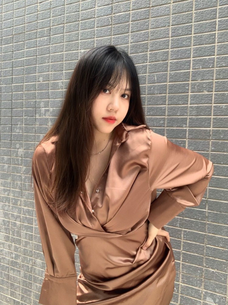 北方的孤狼-广东省·广州市·番禺区--微胖东北辣妹!
艺名:猪蹄
年龄:23
身高:170cm
体重:65kg
坐标:广州
全平台寄拍送拍 wb ***推广 性格好态度好 双方共赢好合作 会拍照会p图会剪视频