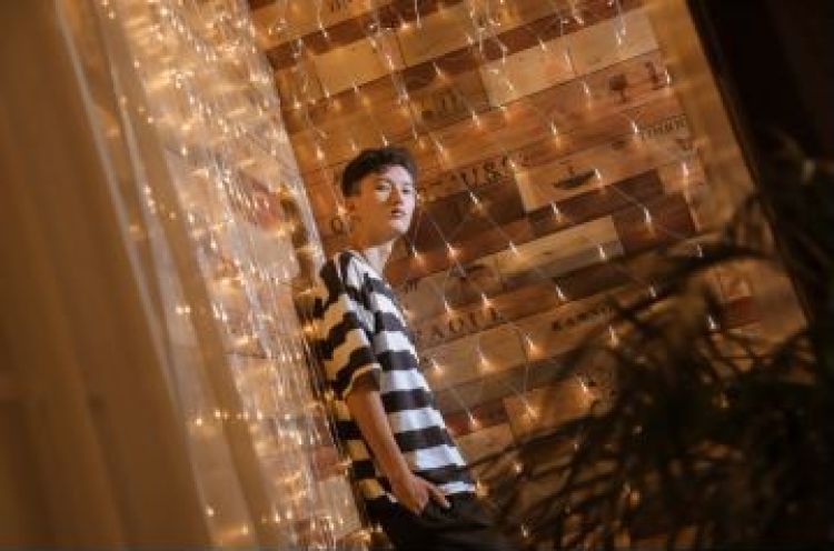 Eric-广东省·清远市·清城区--176cm/58kg,有过模特拍摄经验,目前是学生,可接寄拍,适合各种风格,自己会化妆修图