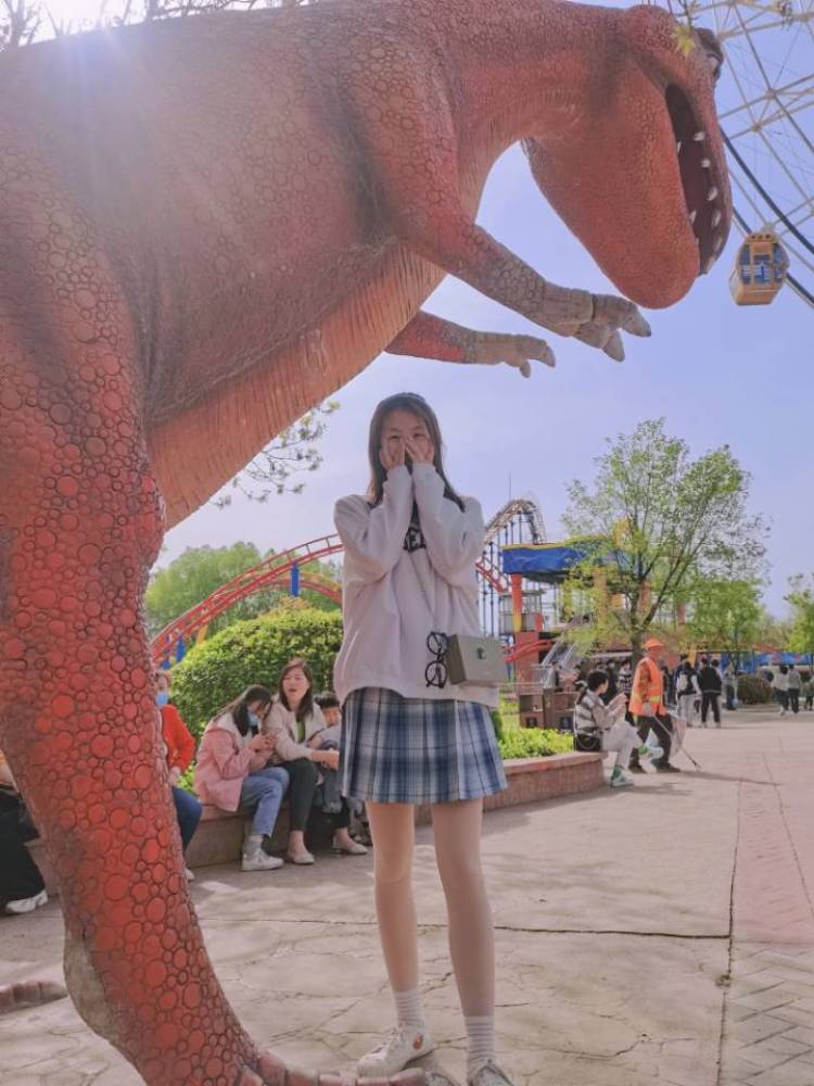 ^Queen-安徽省·芜湖市·镜湖区--本人身高172，体重50kg，有意向的可以加我了解一下基本情况，很高兴能和你们合作