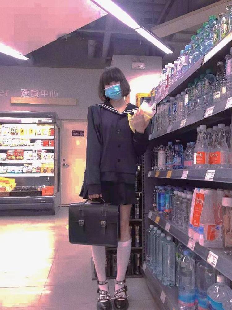ฅ阿达ฅ-陕西省·西安市·雁塔区-微博***-身高164 体重97 肩宽41 腰围64
买家秀 寄拍 喜欢摄影 p图 商品展示到位
平时时间充裕 随时可联