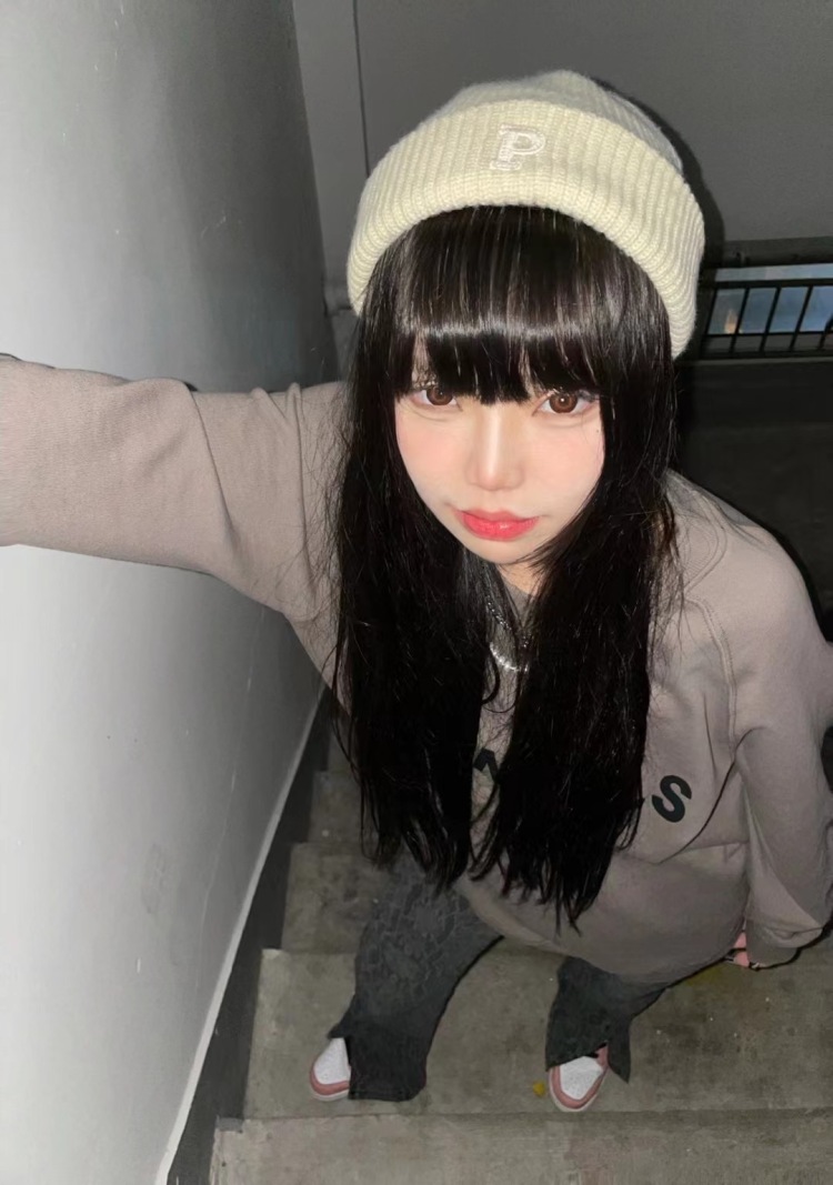 椰子鸡🥥-辽宁省·大连市·金州区-抖音 *** -本人艺术生身高163体重52kg 擅长拍照ps 接全国范围寄拍 可饰品 美妆 服饰淘宝买家秀 抖音 ***推广校园推广