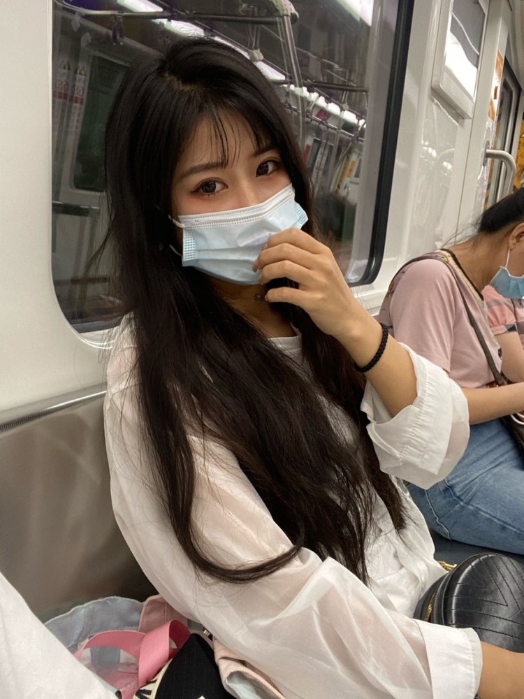 美女不7饭-浙江省·台州市·仙居县-999.999yun-身高160 体重46公斤 会拍照技术 愿意花时间精力 想一门心思做好这件事