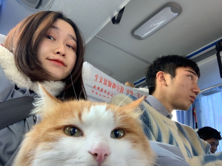 你的爱像是杯太浓咖啡.-四川省·泸州市·纳溪区-抖音 微博 ***-可接寄拍,买家秀,穿搭分享,好物种草,开箱视频,本人摄影师一枚,会拍照,会修图~