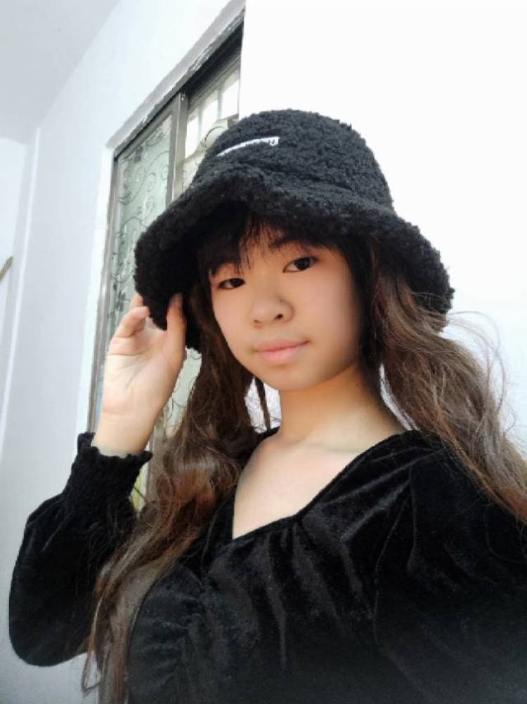 晴-广东省·佛山市·南海区-抖音-我喜欢模特这个职业，想接网拍，我能h0ld住可爱装，希望能与你们合作，我真心希望我们能获得共赢