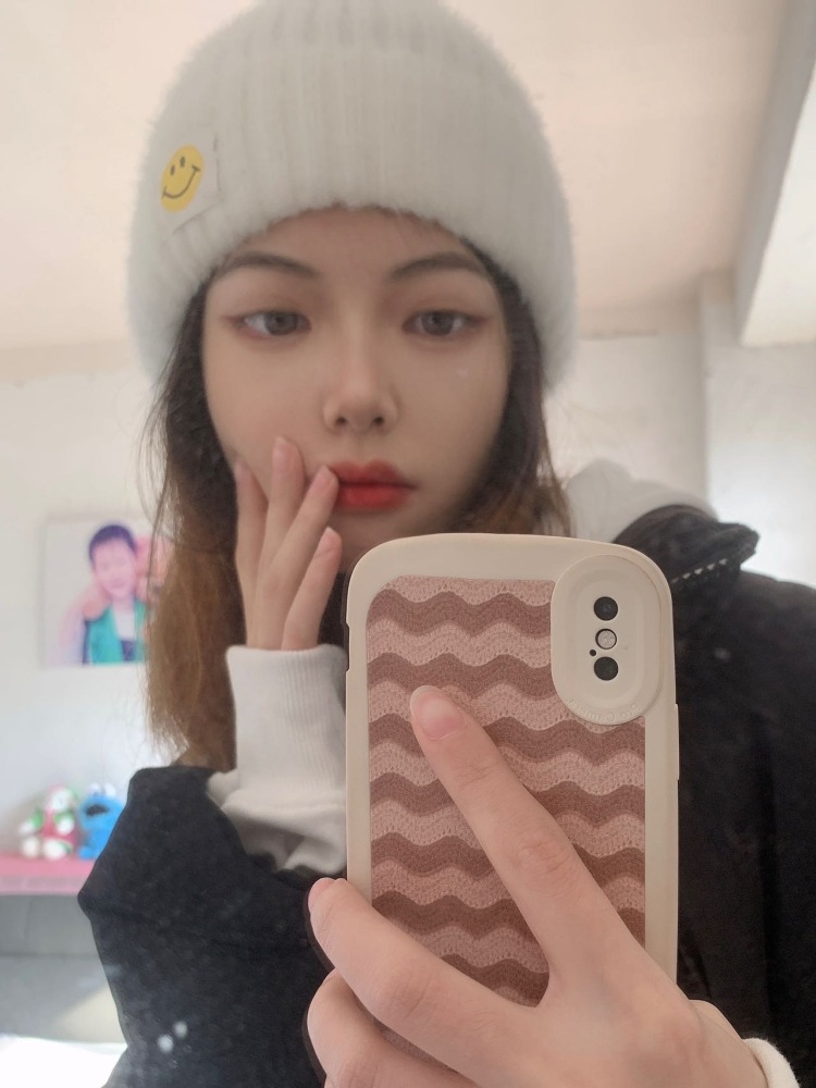 卡哇伊啵啵子~-江苏省·泰州市·兴化市--本人身高170 体重46kg。长相不错。
长相好看 也会p图,手也好看。
可以接网拍寄拍送拍,擅长接帽子围巾美甲项链首饰等
可凑近拍照或者半身拍照的单子。
因为全身图 需要摆姿势暂时没有尝试过。
出图