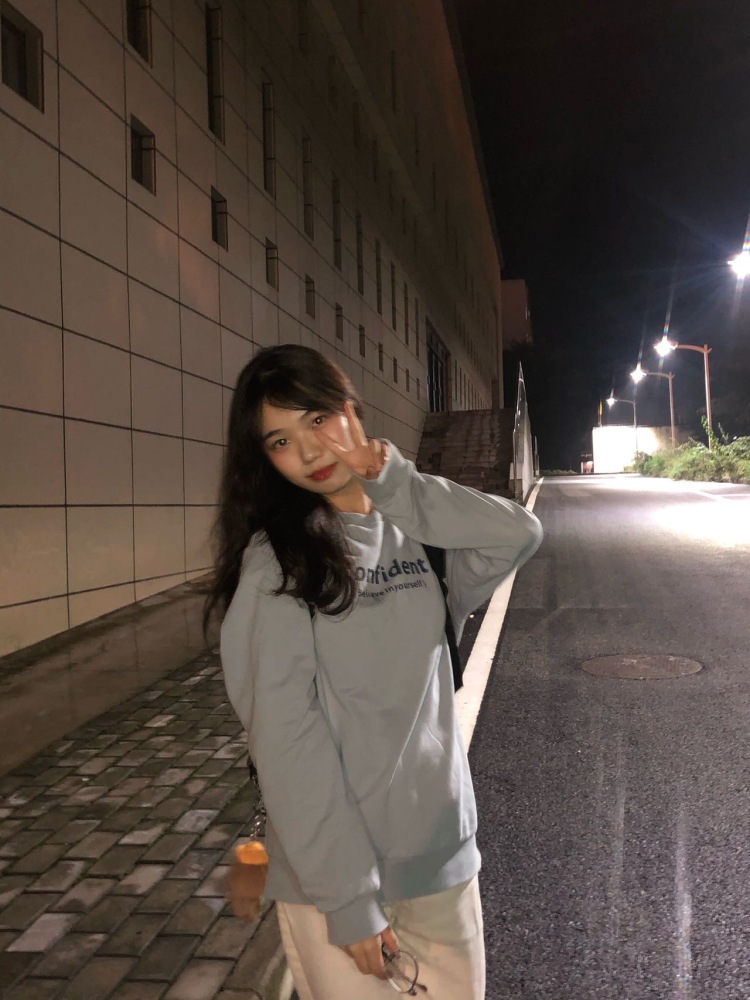 ranran-陕西省·西安市·长安区-抖音-大家好!
日常喜欢出去拍照,喜欢不同风格的穿搭,接受网店约拍 。对穿搭很感兴趣,欢迎找我接单,价格好说 欢迎商家联系我 可以接卖家秀 可以私聊我 谢谢~
拍照什么的都可以呀 p图娴熟 出图快 寄拍,