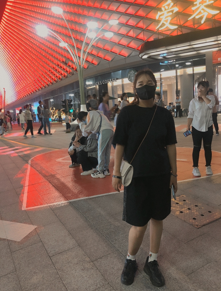 随时访问·-青海省·黄南藏族自治州·尖扎县-快手-爱好是摄影，想接寄拍，饰品，帽子，衣服，包包都可以的，穿衣风格不限 会自己修图。欢迎诚信商家！