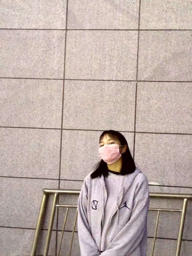 随时访问·-青海省·黄南藏族自治州·尖扎县-快手-爱好是摄影，想接寄拍，饰品，帽子，衣服，包包都可以的，穿衣风格不限 会自己修图。欢迎诚信商家！