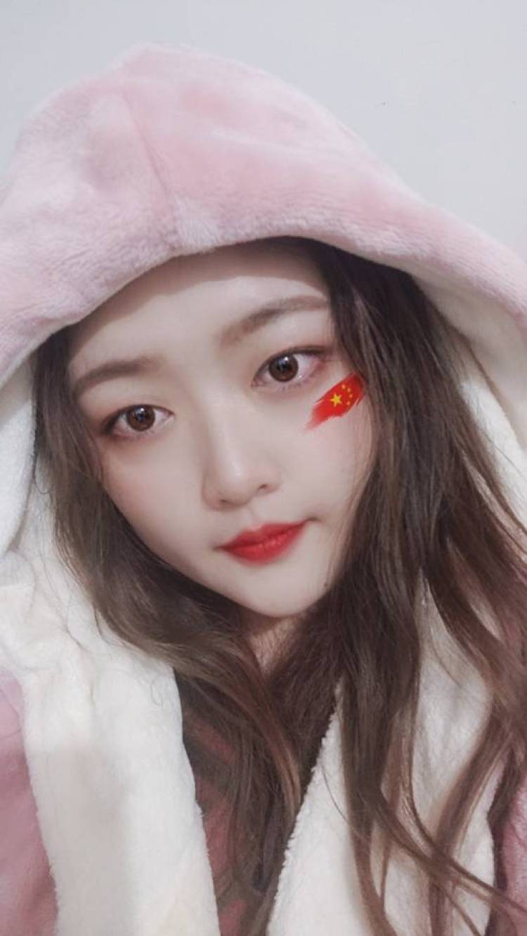 🦥南遇ᥫᩣᰱᐝ🧸-山东省·聊城市·东昌府区-抖音，快手，微博，***，知乎-我是主播，之前做带货主播，目前是娱乐主播，刚刚开始用自己的号直播，目前抖音697粉丝，可接大码女装寄拍，各品类寄拍，***等种草视频，开箱测试，买家秀等...