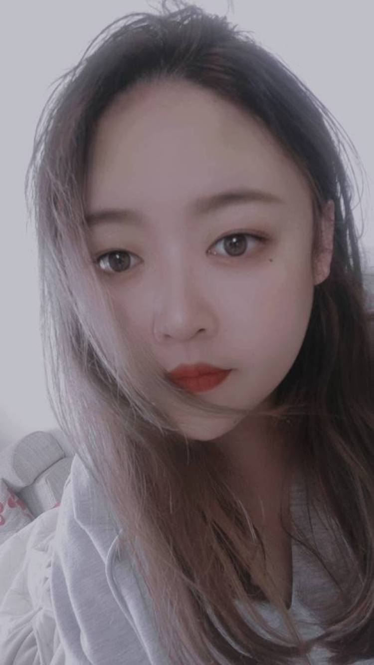 🦥南遇ᥫᩣᰱᐝ🧸-山东省·聊城市·东昌府区-抖音,快手,微博,***,知乎-我是主播,之前做带货主播,目前是娱乐主播,刚刚开始用自己的号直播,目前抖音697粉丝,可接大码女装寄拍,各品类寄拍,***等种草视频,开箱测试,买家秀等...