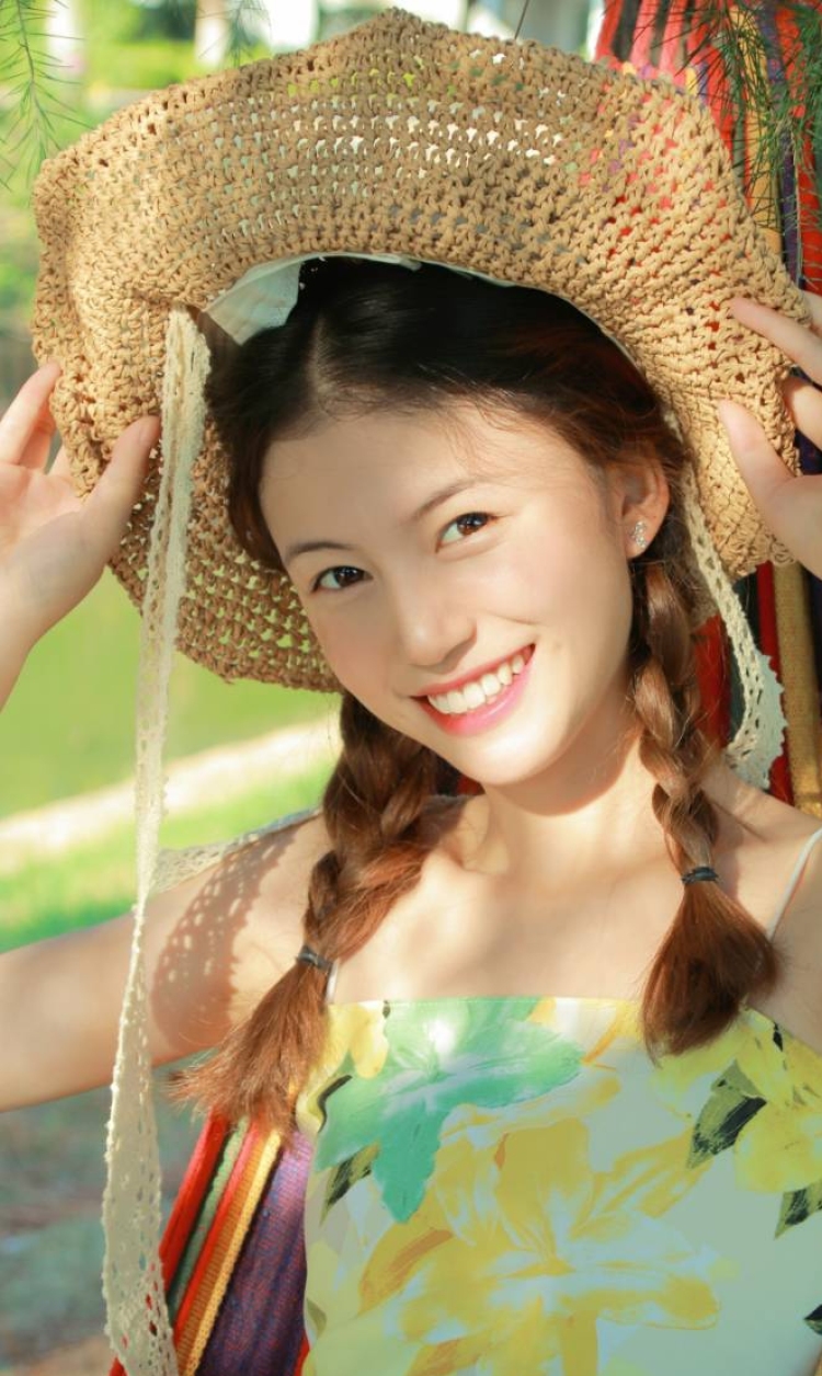 pula-湖南省·衡阳市·珠晖区-抖音，***-寄拍模特，喜欢拍照，可接风格:古风，清纯，可爱，性感，纯欲皆可。身高:158cm，体重:40kg