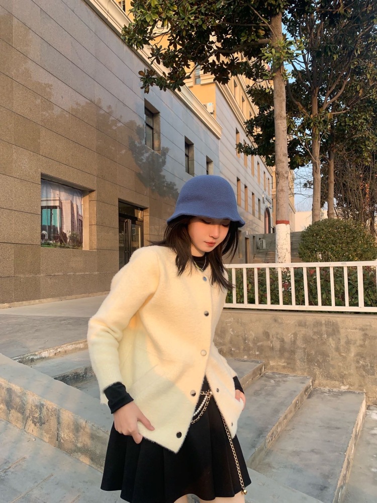 布谷鸟🌀-河南省·郑州市·新郑市-抖音 *** -接买家秀 详情页 的寄拍 价格可以商议 衣服质量要中等偏上 之前拍过很多 期待合作