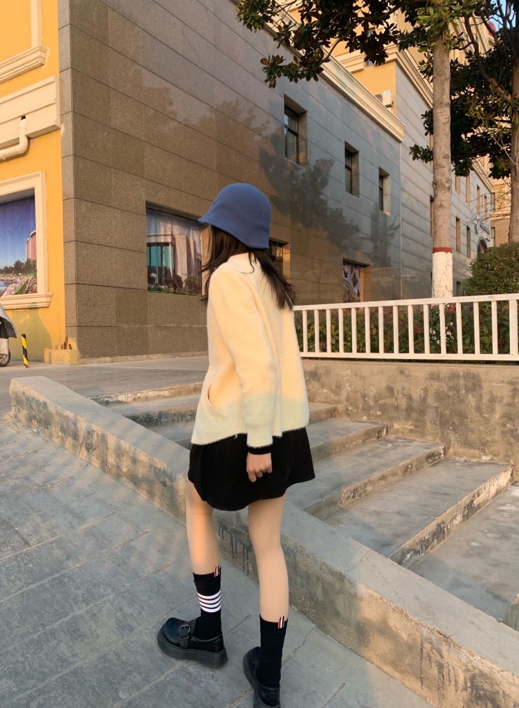 布谷鸟🌀-河南省·郑州市·新郑市-抖音 *** -接买家秀 详情页 的寄拍 价格可以商议 衣服质量要中等偏上 之前拍过很多 期待合作