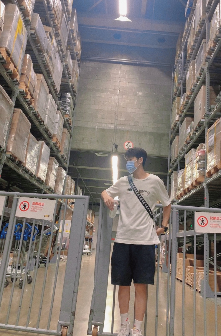 无味-四川省·成都市·成华区-抖音，***，微博-兴趣爱好参加下线各种有意义的活动，喜欢拍照📸，用照片记录生活，有一定的拍照技巧，想做一些，买家秀，开箱测评，免费试用，接拍等，价格可商量，如有幸被您看上，给我这个机会，万分感谢，🙏🏻