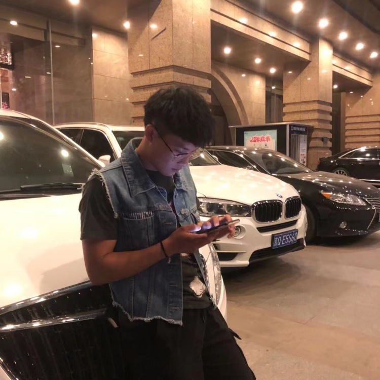 张 铭 宇·-北京市·北京市·海淀区--学生 有专业摄影师 高p  身高172 体重 60公斤 散打运动员 有一定基础 可学习各种方式技能 ks900粉
