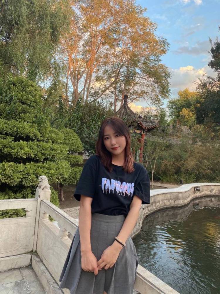 仙女不讲李🦄-河北省·沧州市·新华区--对任何东西都可以自由发挥,擅长沟通能力,有很好的语言组织能力,希望商家可以瞧一瞧,看一看