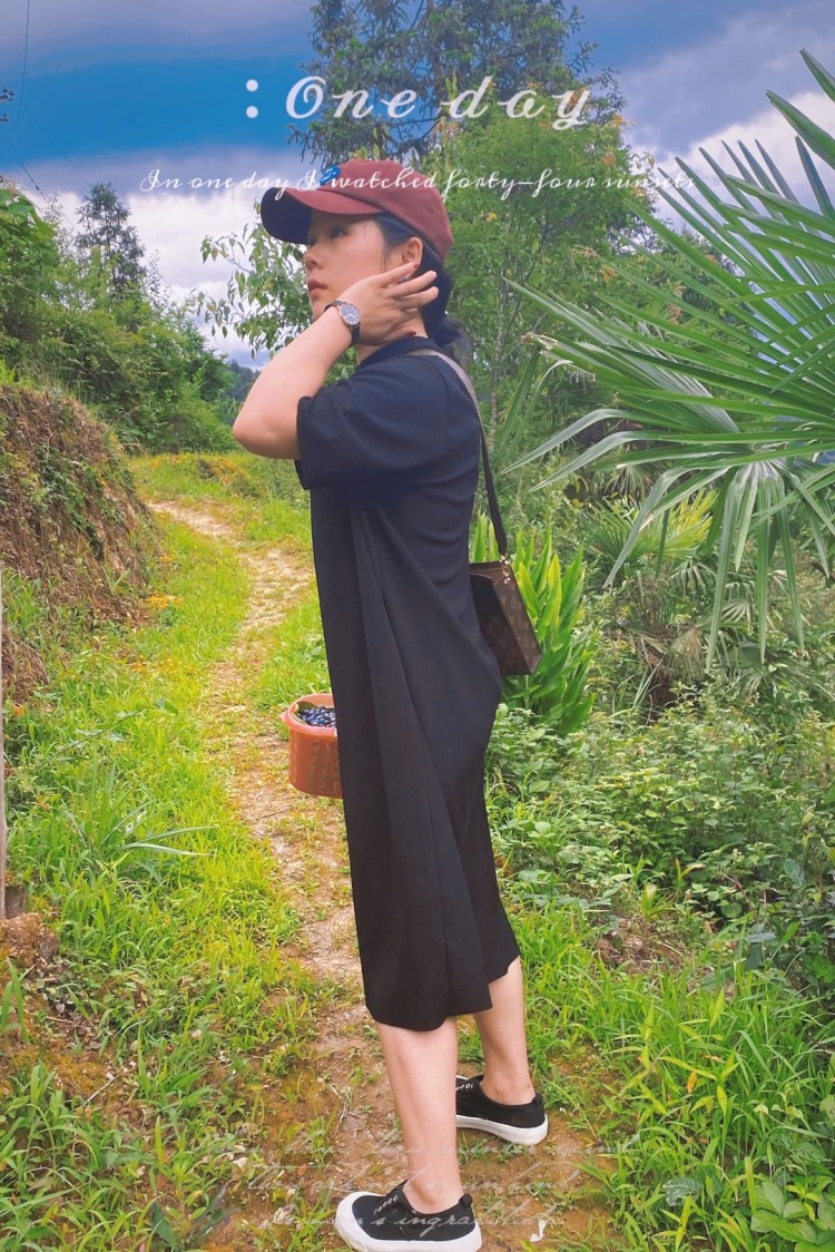 🍉-重庆市·重庆市·黔江区-抖音 *** 微博-买家秀,寄拍(服装,包包都可),开箱评测。会拍照,会穿搭,会p图
身高157 体重120