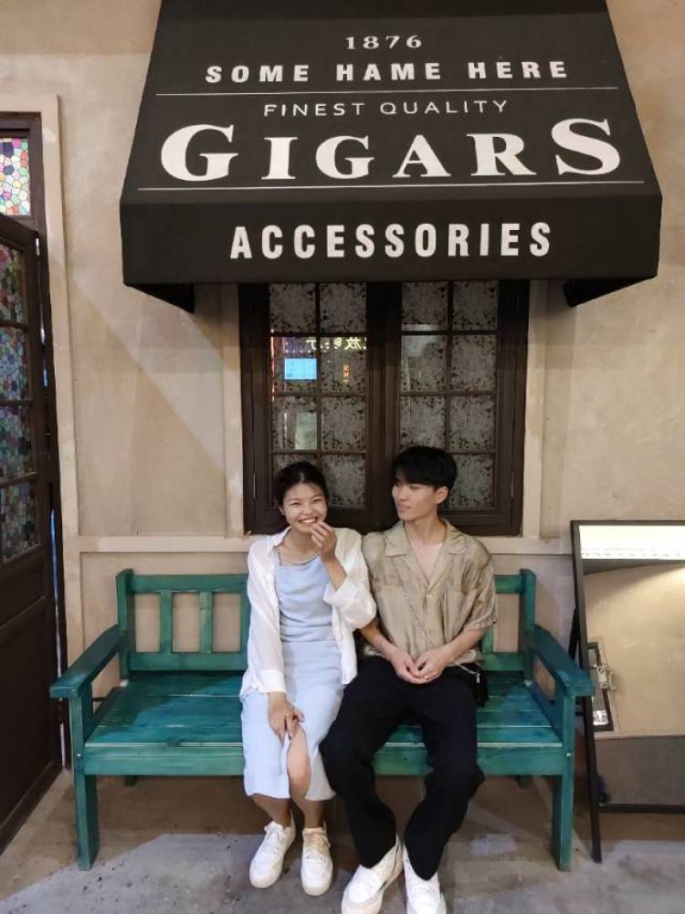 Galaxy-安徽省·合肥市·包河区-***,微博-接服装饰品寄拍,情侣照也可,出图快效率高认真负责,诚信长期合作
本人身高165,体重100,