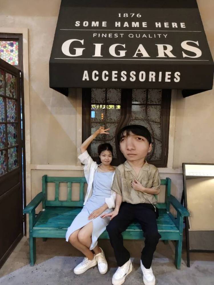 Galaxy-安徽省·合肥市·包河区-***,微博-接服装饰品寄拍,情侣照也可,出图快效率高认真负责,诚信长期合作
本人身高165,体重100,