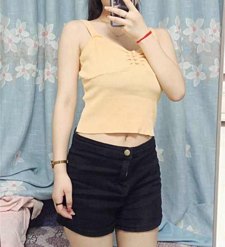 GoyaH_xiAn-贵州省·毕节市·大方县-微博:Goya_HxiAn-本人平时喜欢拍照研究一些穿搭,身材属于前凸后翘的,平时无聊也会分享一些好看的照片和穿搭