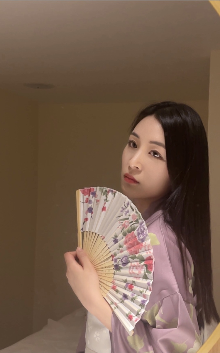 Coisini-河南省·郑州市·金水区--大家好！我是郑州新人鹿鹿
🉑️接全国范围的买家秀、寄拍模特、穿搭分享（小红📖）探店打卡（郑州）
身高：168cm 体重：50kg
能hold温柔风、性感风的衣衣～其他风格的也可以接～鞋包配饰也接～
擅