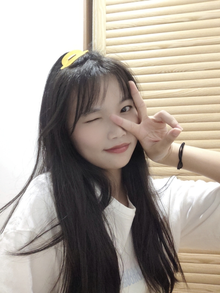 W-湖南省·长沙市·天心区--在校摄影专业，想接一点寄拍赚点零花钱，合作费用可以谈，只要不是太麻烦的都可以
