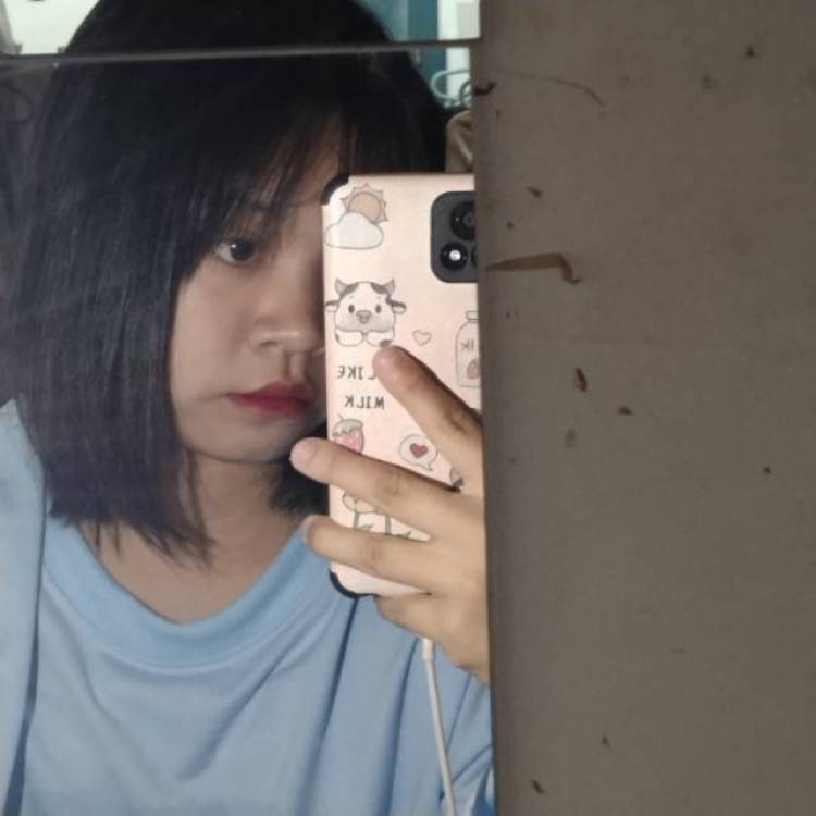 露露小美女.-江西省·宜春市·丰城市-快手-身高:159，体重:104，爱好:汉服，JK，打羽毛球，拍照
想要接寄拍，送拍