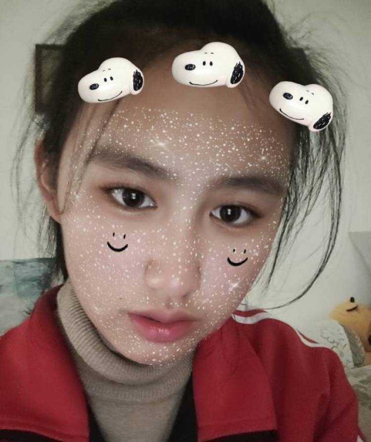 Yu-河南省·郑州市·金水区--170cm,49kg,会打篮球,会跳拉丁舞,女生,18岁,学生