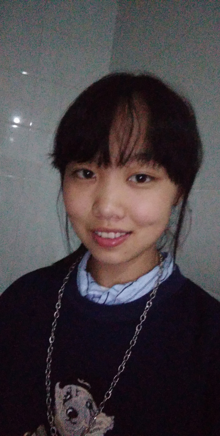 xin-云南省·昭通市·镇雄县--声音很好听，会唱一些歌。在穿搭方面也很擅长，可以接一些寄拍，也会拍照。又一年多的画画基础，也当过语音主播。很好相处，现为一名学生，长得干净利落。