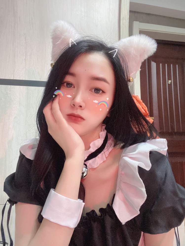独瘾-江苏省·常州市·金坛区-抖音 美图秀秀 快手 ***-新人  想接买家秀 寄拍 网拍等 什么风格都可以 平时在生活中对穿搭也比较注重 因身体原因还在家待业中 所以时间比较充足 蹲商家（衣服 鞋子 袜子 首饰 护肤品等  所有女性周边都可以）