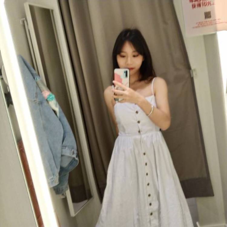 ~Zz~-云南省·昆明市·嵩明县-抖音,***-可接服装美妆买家秀单,爱自拍,爱摄影,穿衣搭配好看,有需要联系