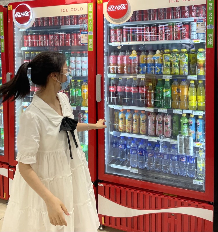 嘻嘻-湖北省·黄石市·黄石港区--爱拍照,会p图,出图快,会基础的剪辑视频,可接🍑宝,pdd,寄拍,送拍