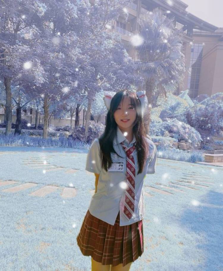 ᯤʸ ᵒ ᵘ-云南省·昆明市·五华区-抖音 ***-接寄拍 三坑 常服 配饰都可身高1620体重52 会拍照 会p图