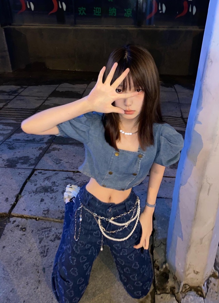 Lin-黑龙江省·七台河市·勃利县-抖音,***-买家秀,免费试用,寄拍模特
身高173体重52
各种风格都可以接拍
出片快,会p图,不矫情