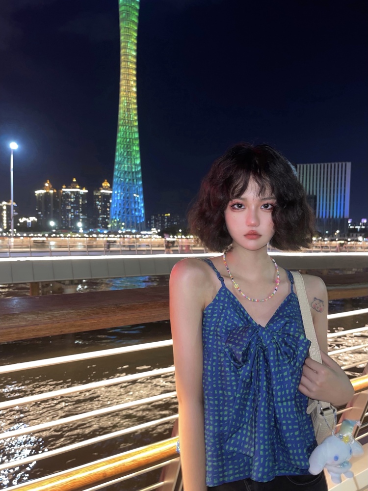 aaaaaayue-广西壮族自治区·南宁市·西乡塘区-快手 抖音-求接单 可以接tb买家秀 衣服寄拍 探店 有意者可以留意一下👀