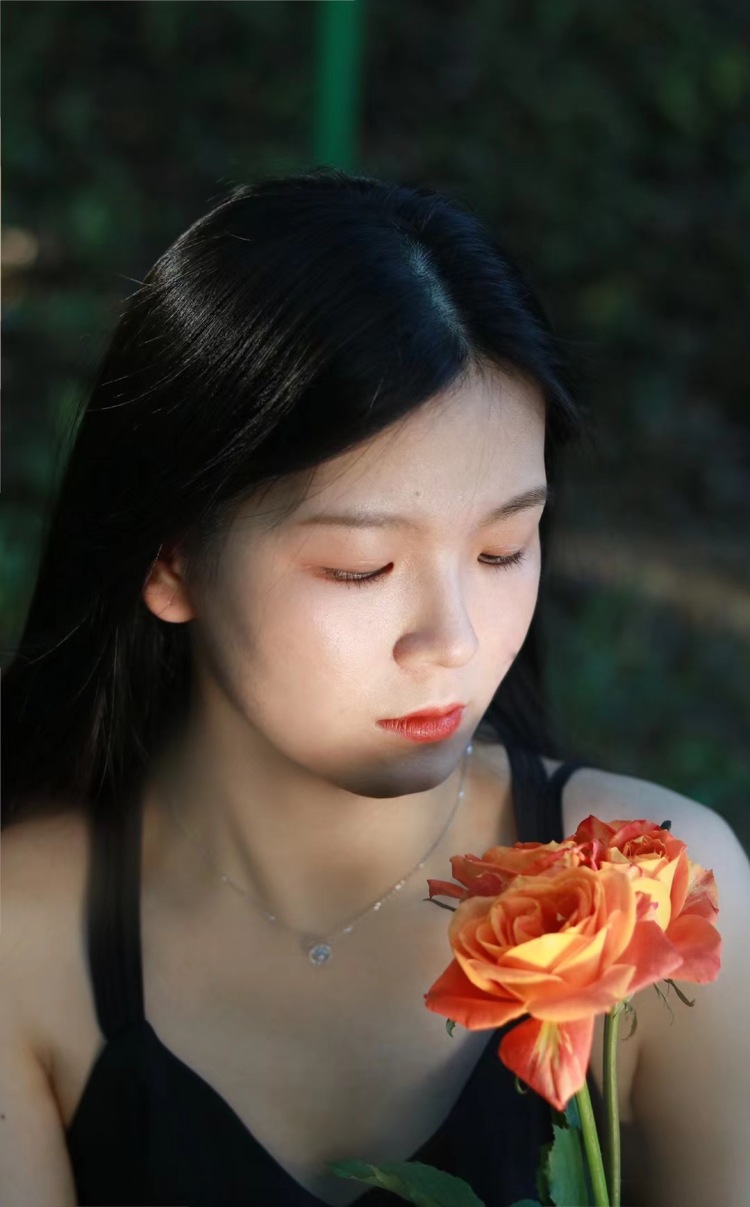 清照哥哥--广东省·广州市·花都区--会摄影,有相机!!会ps,lr。喜欢拍照,刚考研结束,非常有空闲时间。163.50kg