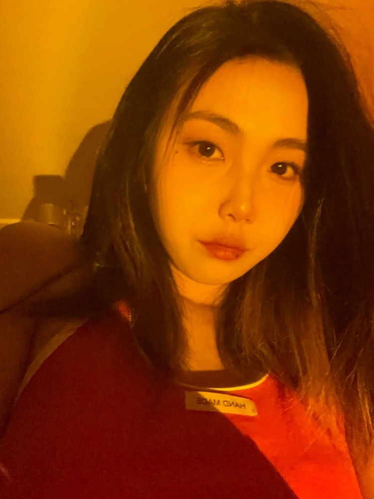 赵1七七-辽宁省·沈阳市·和平区--可接寄拍 买家秀 瞳模 推广 会拍照会p图 现实174大个 嘎嘎权威 嘎嘎板正