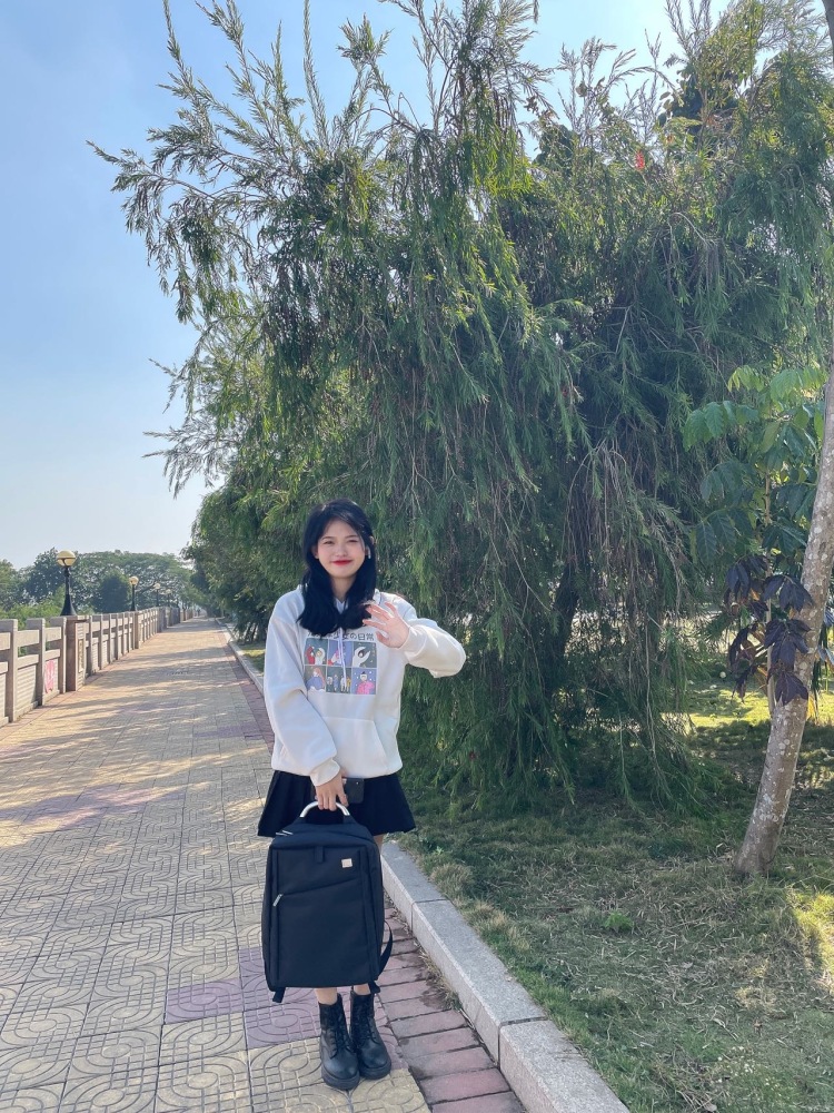 亚勤baby🎀-广东省·汕头市·澄海区-抖音 *** 微博-出图快 配合度高 衣服化妆品包包都可以接 各种风格都可驾驭  置换有佣都可以的