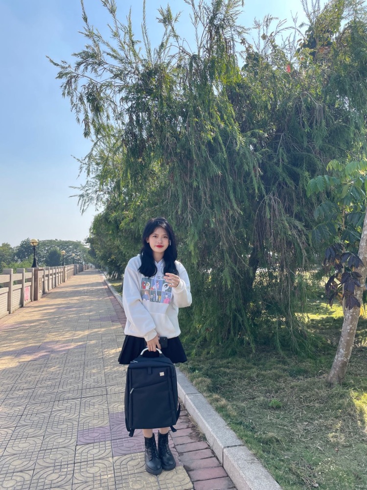 亚勤baby🎀-广东省·汕头市·澄海区-抖音 *** 微博-出图快 配合度高 衣服化妆品包包都可以接 各种风格都可驾驭  置换有佣都可以的
