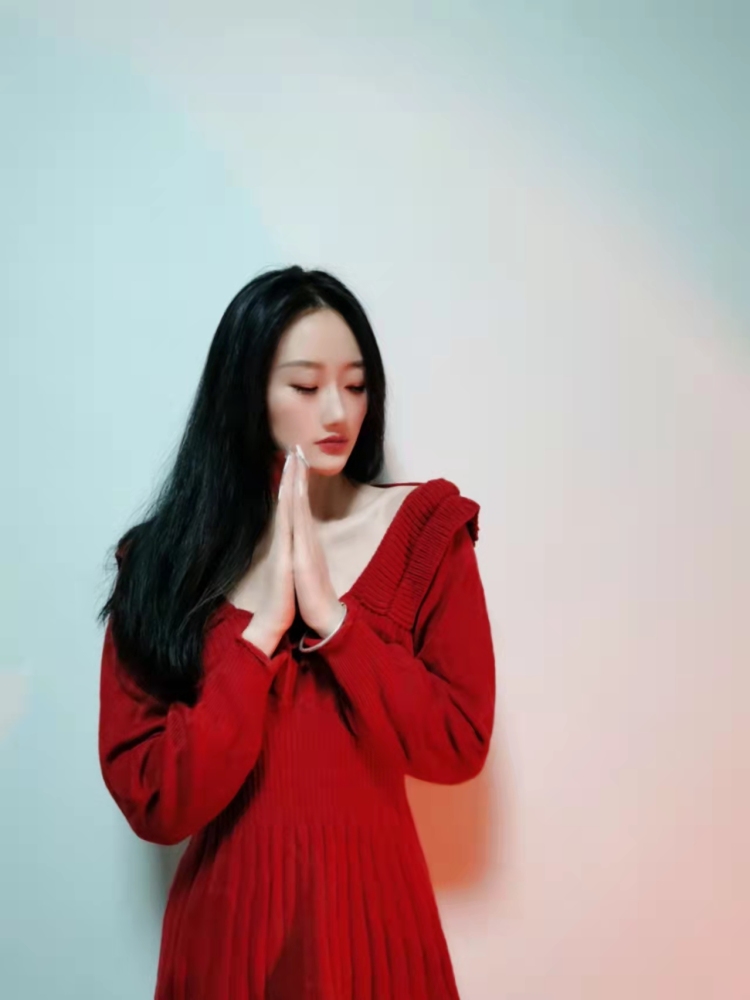 🌙 .-山东省·枣庄市·市中区-***-身高170,体重104,风格可以多变,寄拍,送拍都可以,期待合作