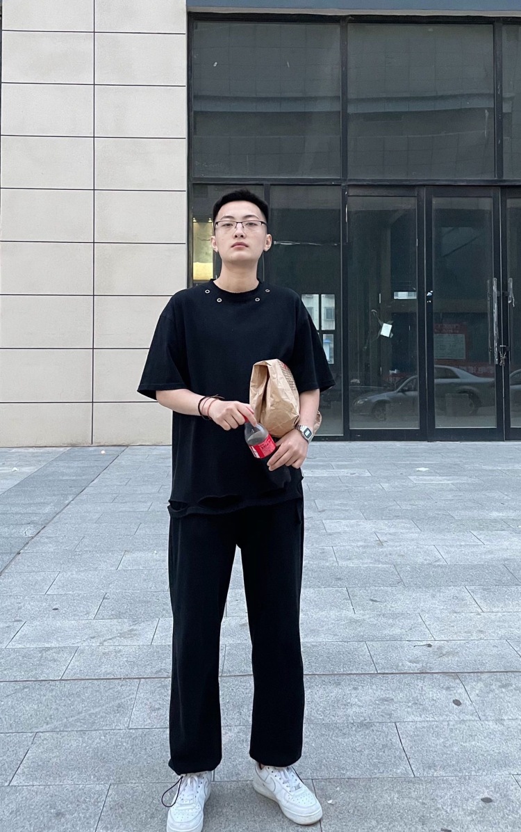 花-辽宁省·锦州市·凌河区--热爱拍照 接寄拍 拼多多淘宝短视频 新人多多关照 希望各位老板多多合作 谢谢