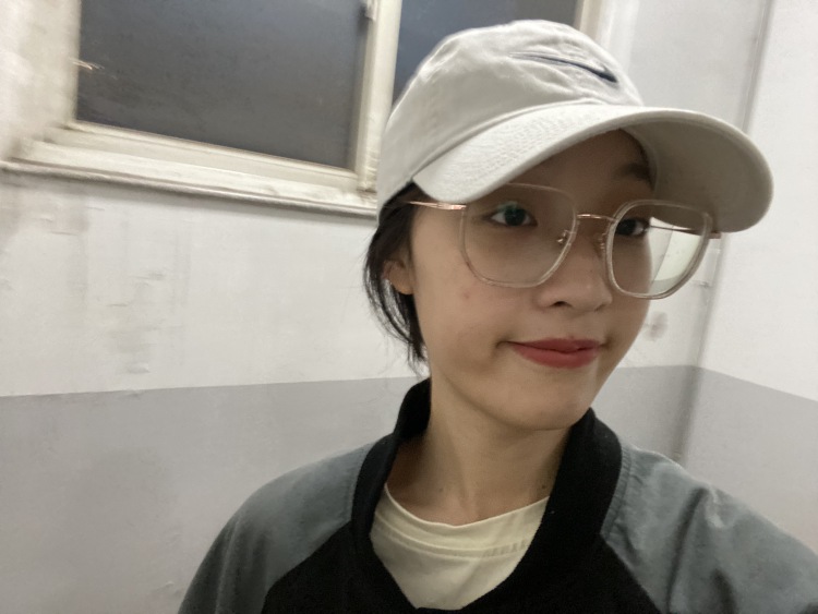 萧湘-河北省·邯郸市·邯山区-***-喜欢拍照主要是对镜自拍,主要做寄拍,也可以做***推广,开箱测评