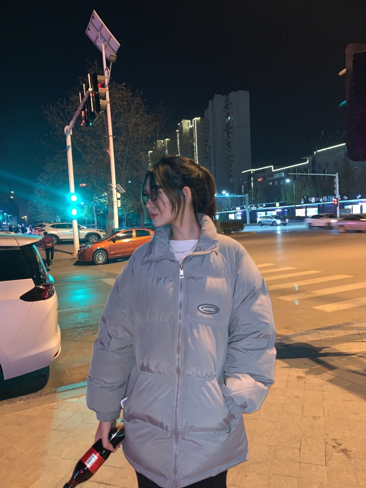 7-河南省·信阳市·浉河区-***-会拍照会p图会穿搭,关注时尚方面的较多,拍照也会摆姿势,根据接单的需求来
接淘宝寄拍,买家秀,接种草