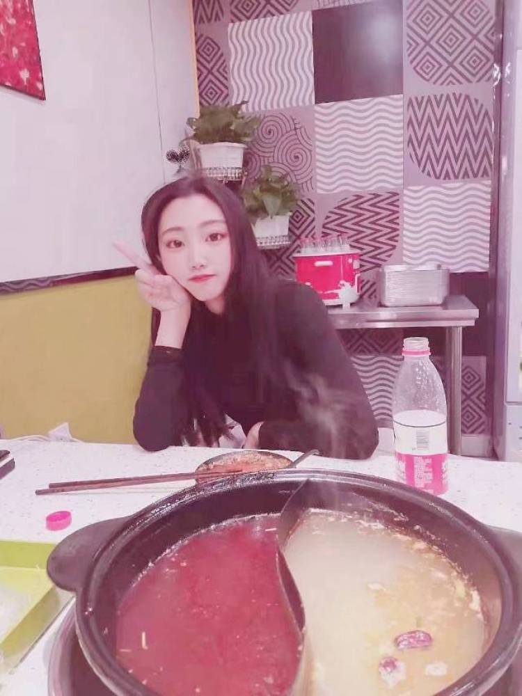鑫鑫--黑龙江省·七台河市·茄子河区-抖音,快手,***,微博,-164/45㎏ 接寄拍 网拍 买家秀(可视频 照片)出图快 饰品 服装 各种风格👌