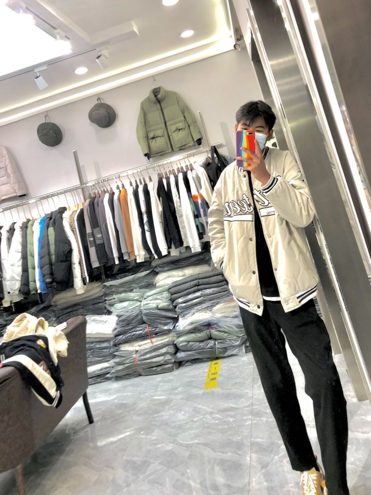 琪 子🧸-河北省·邯郸市·武安市-快手 李 琪-接受寄拍  TB  PDD等 各大平台买家秀 
开箱测评
喜欢拍照 会p图
性格开朗  
价格好商量  诚信诚信诚信
身高180 
体重110 
任何风格都可尝试 
短期合作 或长期 都可