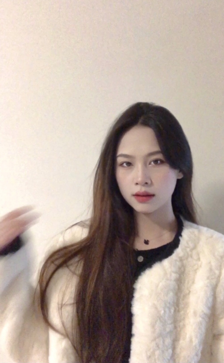 哎呀-江西省·抚州市·南丰县--有没有招寄拍的,本人身高163,体重100,衣服鞋子包包首饰都可