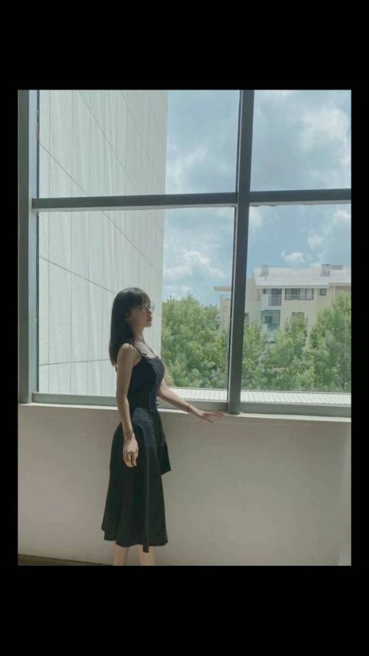 y-山东省·烟台市·芝罘区--是素人163/95,想接接寄拍,买家秀,也可以约拍,平面模特,风格不限,主题多多,会拍照会修图,价格可商议,请有意者来找我!