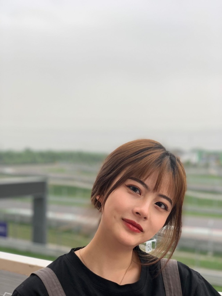 少7一點-陕西省·西安市·临潼区-抖音 快手-我是一名大学生 平常喜欢拍照 个人认为有一定的穿搭审美 会p图 现在也是一个寄拍团队成员