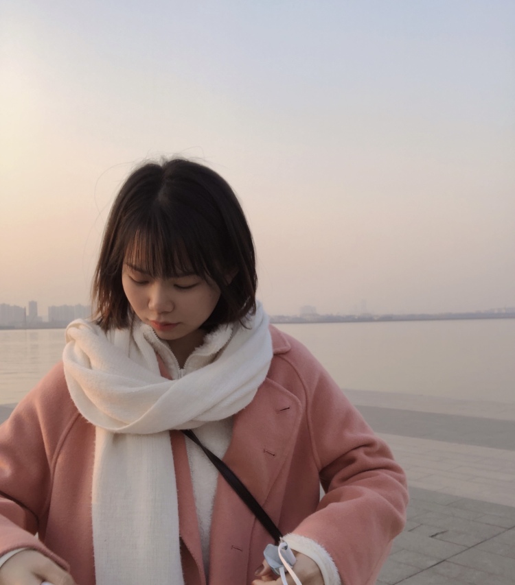 不等式-江苏省·苏州市·姑苏区--我是一位 素人 会拍照 会修图 本人服饰平时都偏休闲 接单范围 买家秀 淘宝逛逛种草